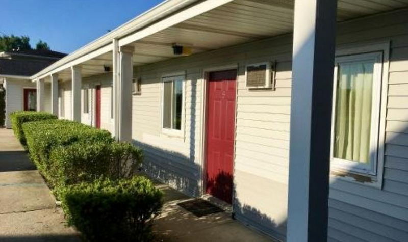 Thumb Heritage Inn (Motel 46) - Web Listing (newer photo)